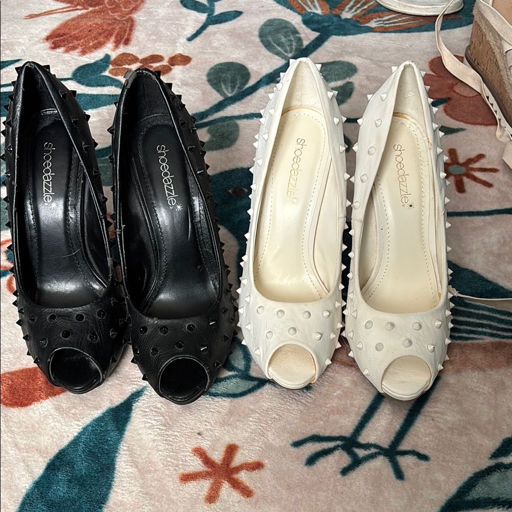 Shoe Dazzle Black and White Heels